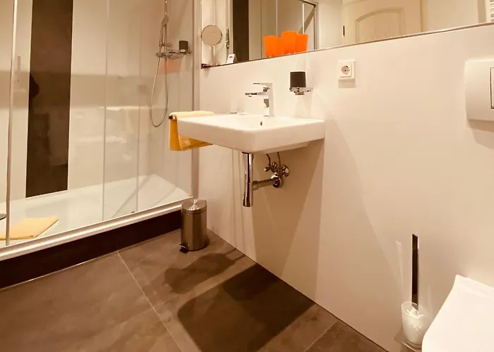 Pensionat Haus Am Park 4*